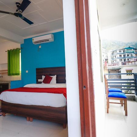 רישיקש Manzil Hostel מראה חיצוני תמונה